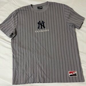 New Era Gray MLB New York Yankees Men's Shirt Size XL